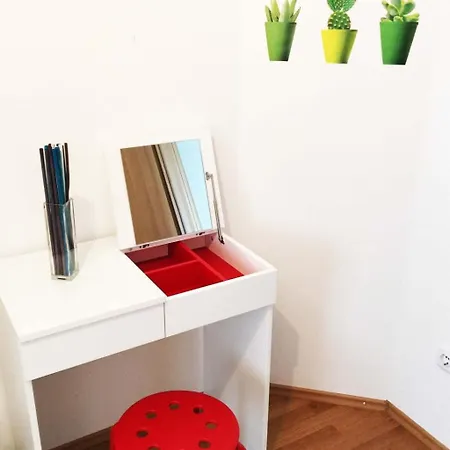 Superior-apartment Mit Einem Schlafzimmer In Strandnaehe By Interhome *