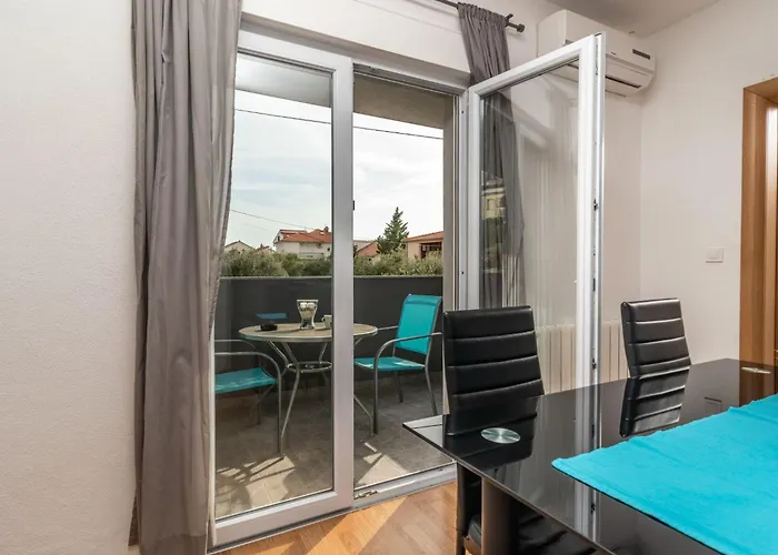 Superior-apartment Mit Einem Schlafzimmer In Strandnaehe By Interhome Apartment