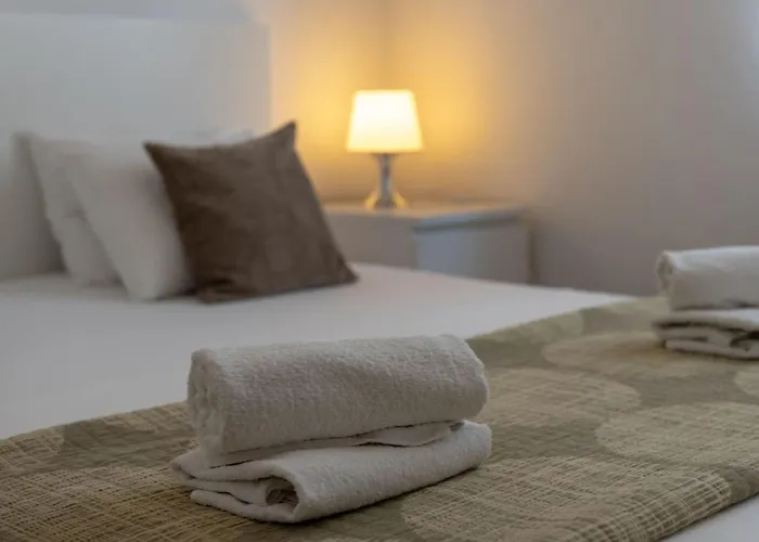 Superior-apartment Mit Einem Schlafzimmer In Strandnaehe By Interhome Trogir