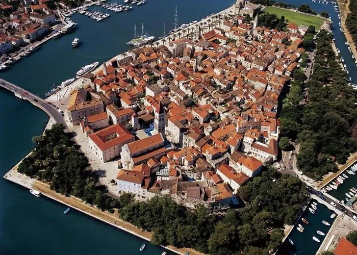 Superior-apartment Mit Einem Schlafzimmer In Strandnaehe By Interhome *