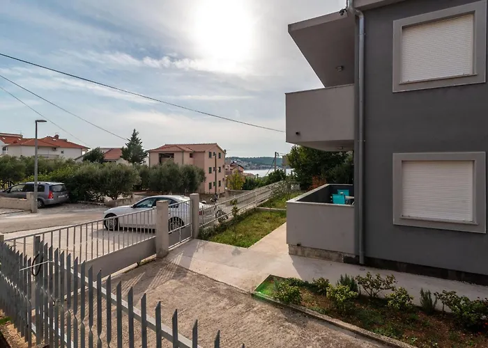 Superior-apartment Mit Einem Schlafzimmer In Strandnaehe By Interhome